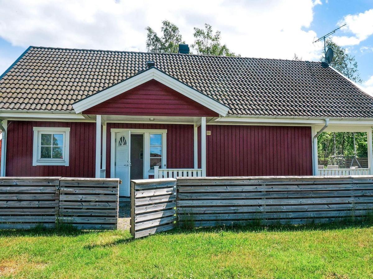 6 Person Holiday Home In Unnaryd Exteriér fotografie