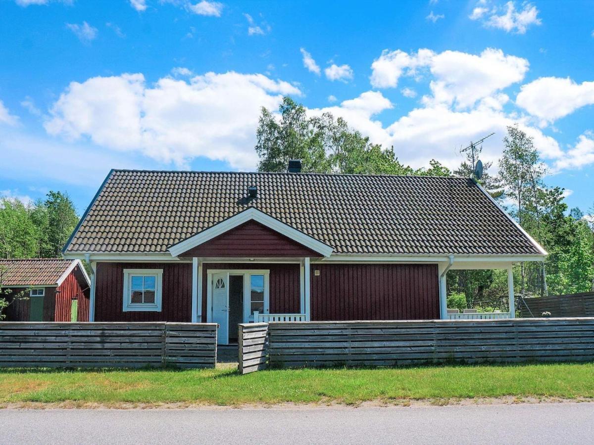 6 Person Holiday Home In Unnaryd Exteriér fotografie